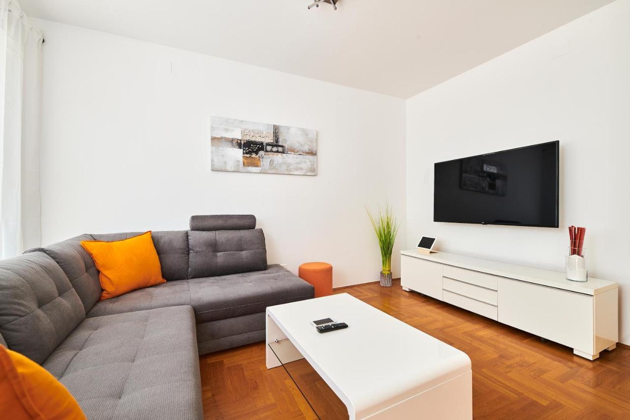 אומאג Villa Perla מראה חיצוני תמונה